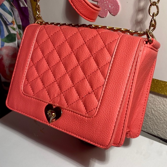 Bright  peach pink medium crossbody bag - Picture 2 of 16